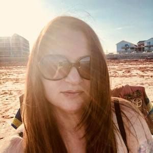 Meet your Posher, Paula